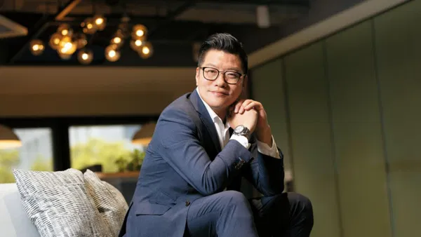 銷售的修煉:從自我成長到客戶成功的業務哲學