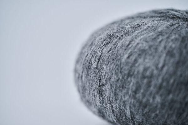 isk-035 三款極輕柔羊駝圍巾｜超值影音材料包 - （預購，1月底出貨）05深灰，瓦拉斯板岩｜線上課程＋編織材料包