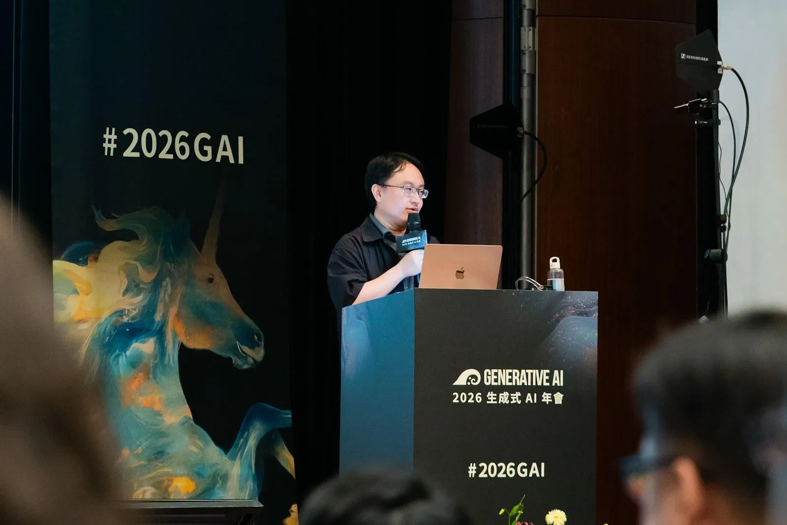 張文鈿 ihower於 2026 Generative AI 年會現場分享