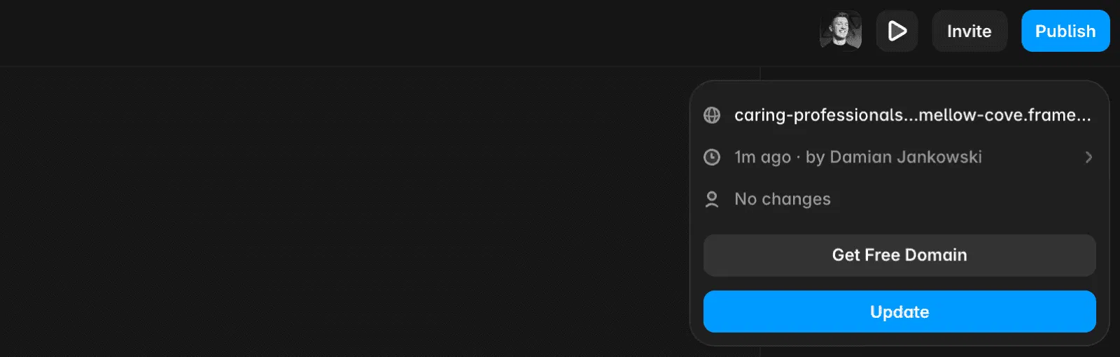 Framer 編輯器右上角的發佈面板,顯示一個 framer.website 結尾的預設網址,下方有 Get Free Domain 與 Update 兩個按鈕