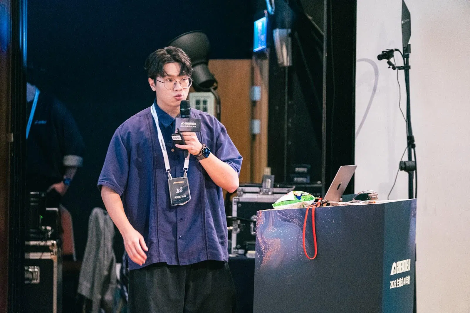 馮元詰於 2026 Generative AI 年會現場分享