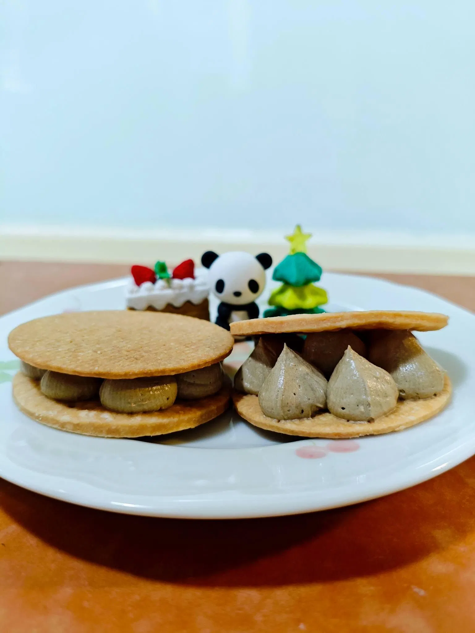 光是單吃餅殼就已經讓我吃到停不下來