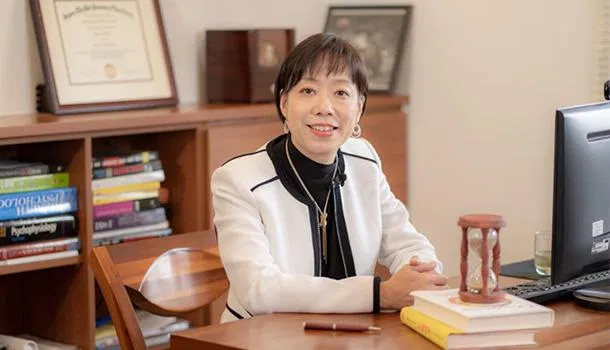 不喜歡被說斜槓，每個角色我都全心投入」她是心理學博士、也是Uber司機、還會開鎖