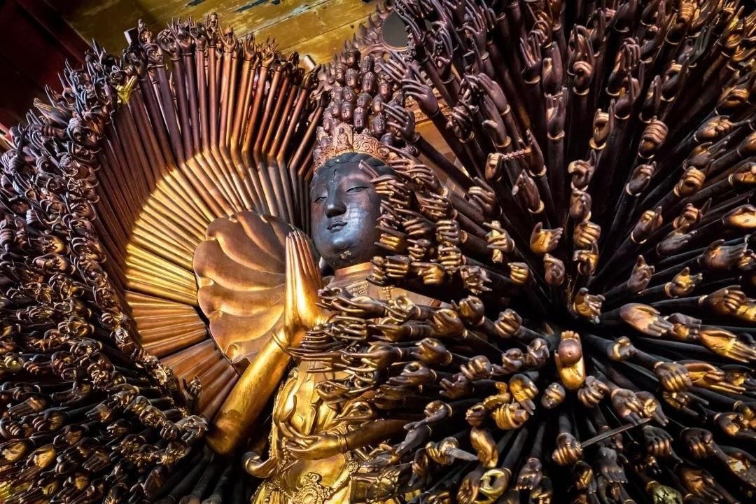 大悲心咒與千手千眼觀音大圓滿法解密