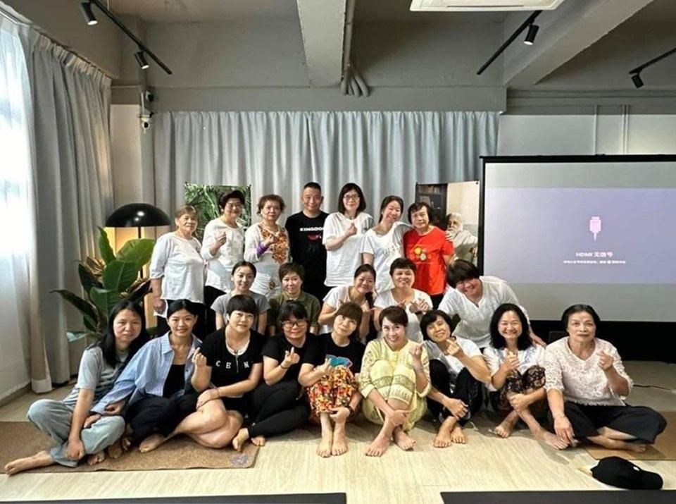 《花絮影片》國際冥想俱樂部——香港場