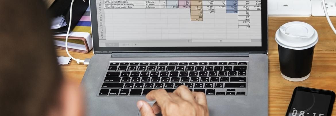 別再做Excel苦工！6 張圖學會「巨集」功能，自動完成重複的操作步驟