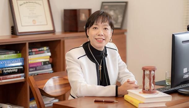 不喜歡被說斜槓，每個角色我都全心投入」她是心理學博士、也是Uber司機、還會開鎖