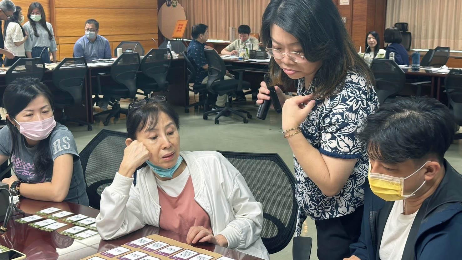 vadm4N0rf8SHRts7L7xgi