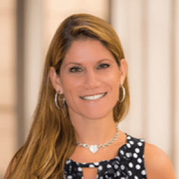 Bridget R.Briggs，M.D.