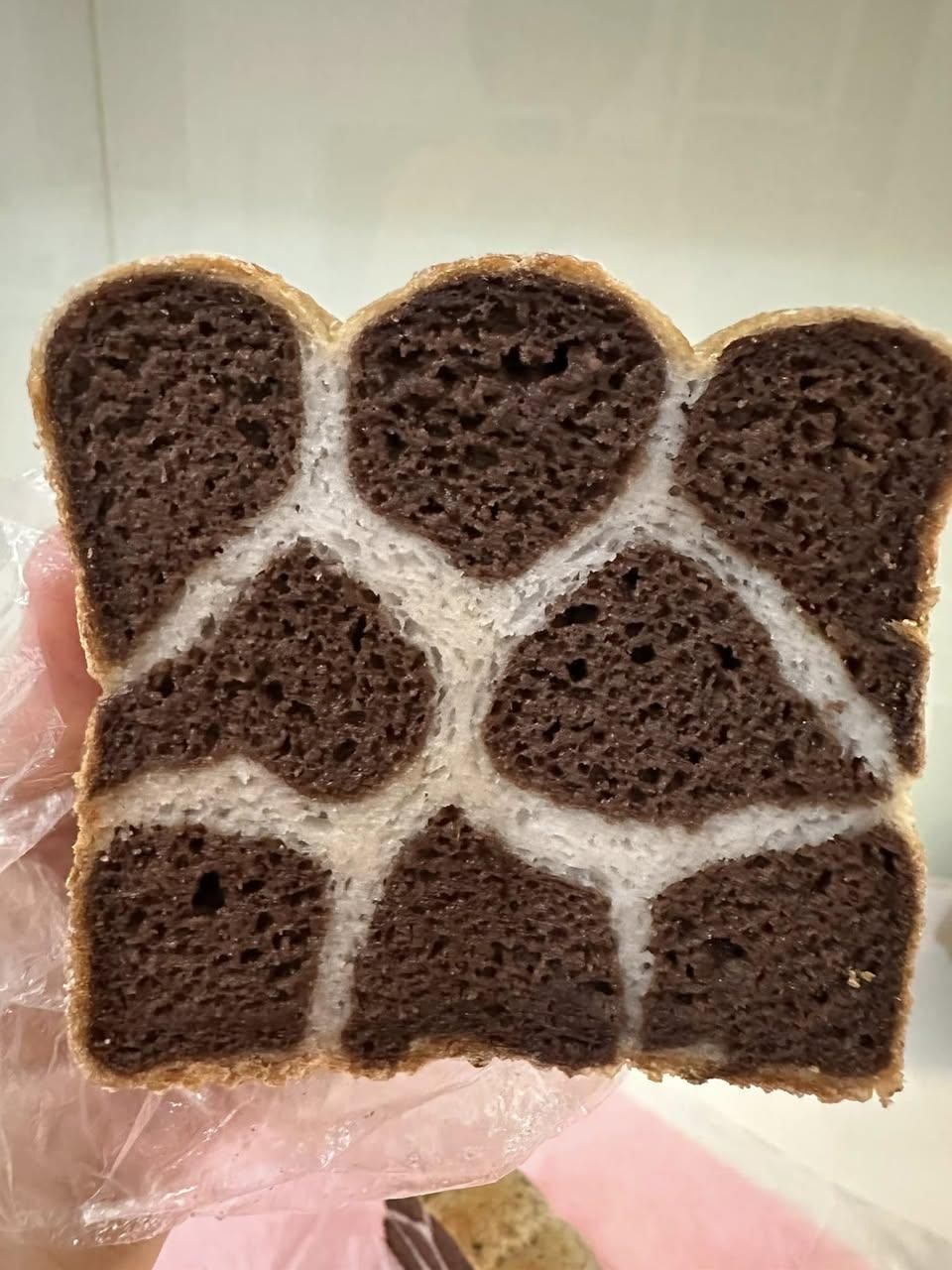 今天用波蘭種做長頸鹿紋米吐司 老師的配方烤出來真的好吃😋😋😋