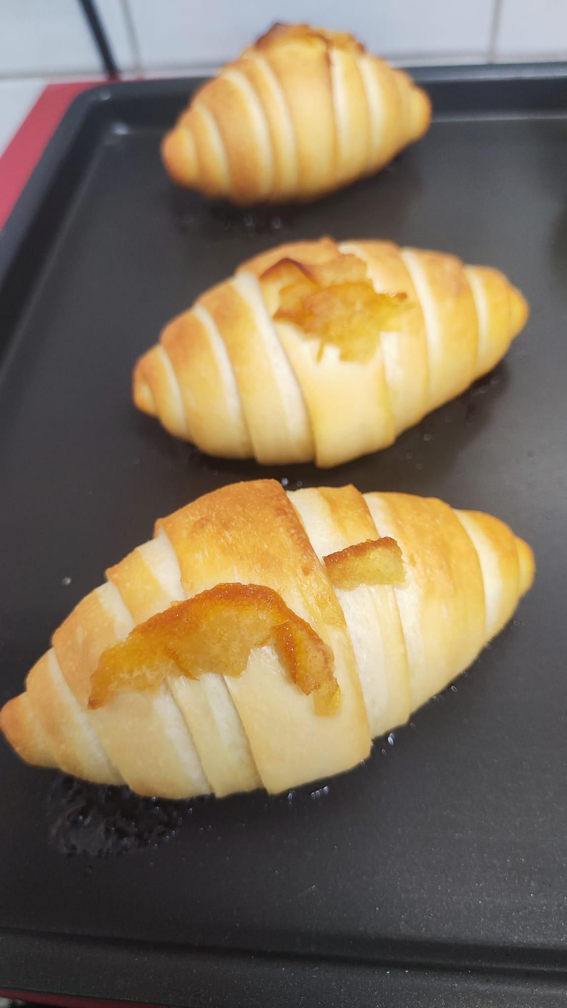 我覺得超香的，一個人一次我可以吃四顆