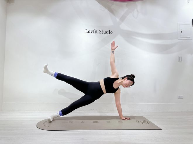 墊上皮拉提斯&核心 |家羚老師・週一18:00-19:00