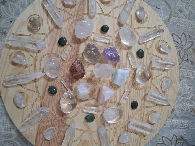 免費電子書：《3個初學者必學的水晶陣設計｜打造專屬你的療癒儀式》