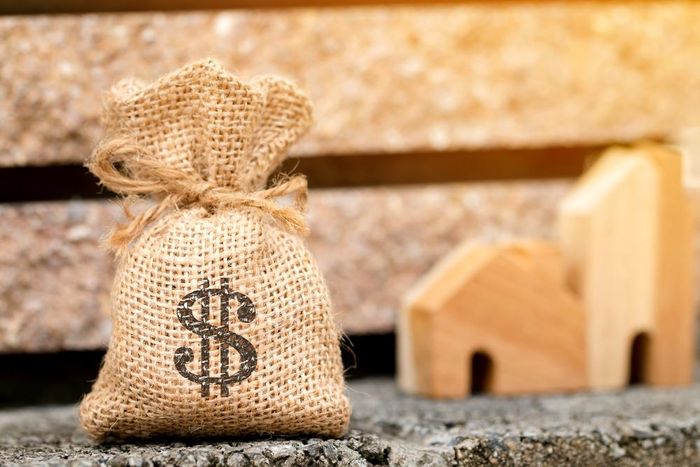 你的財務模式藏在命盤裡:韋韋老師用紫微斗數揭開「天生的金錢習性」